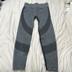 Grey workout leggings